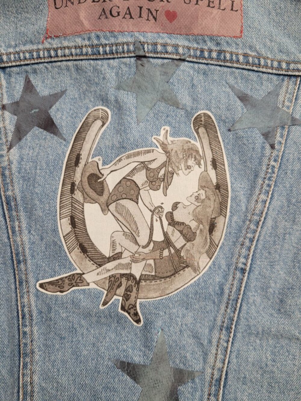 Gap Western Denim Vest Medium Wash Sleeveless Trucker Jean Jacket Festival M - Picture 7 of 8